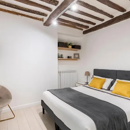 Colosseum's Courtyard Tatil Evi Roma