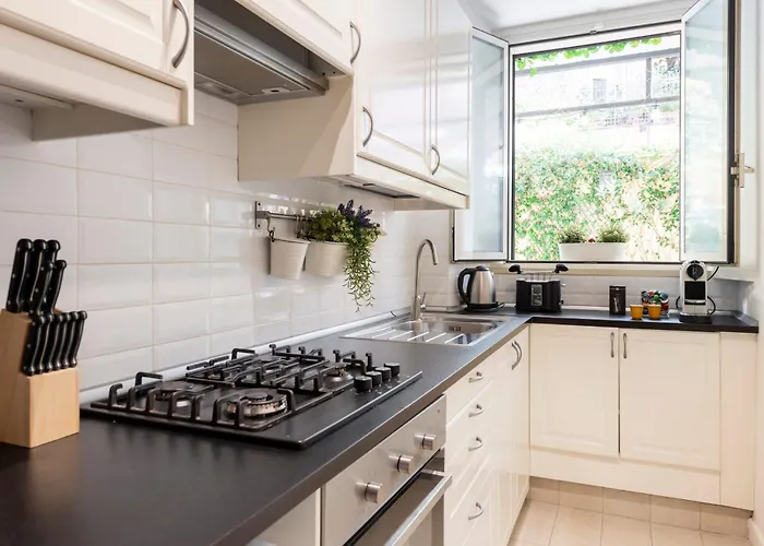 Colosseum's Courtyard Дом отдыха *