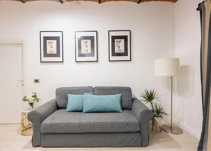 Colosseum's Courtyard Дом отдыха Рим